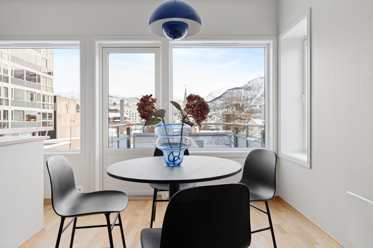 Downtown Apartment - The View Тромсё Экстерьер фото